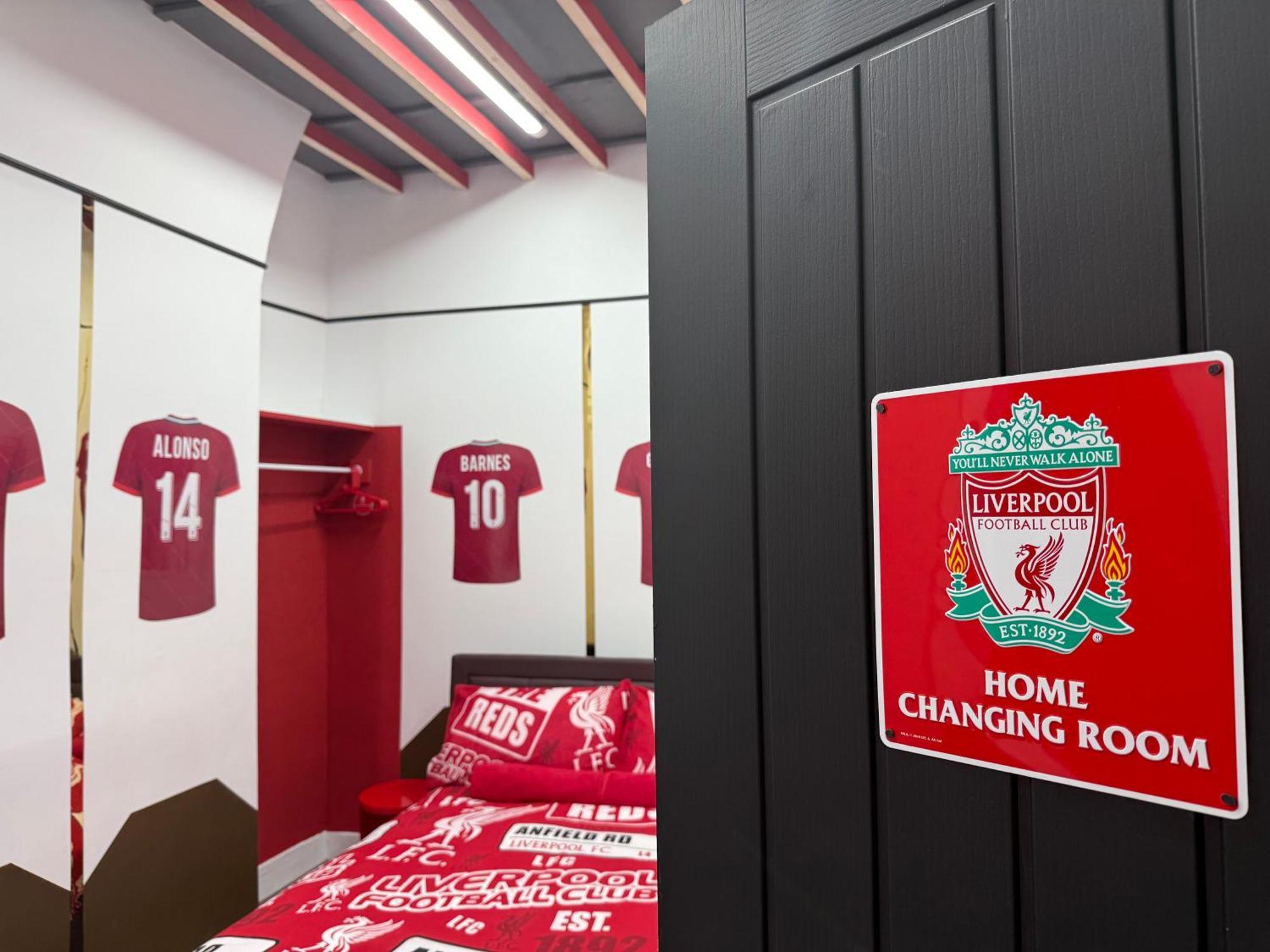 Anfield Abode - Entire Lfc Themed House Liverpool Exterior foto