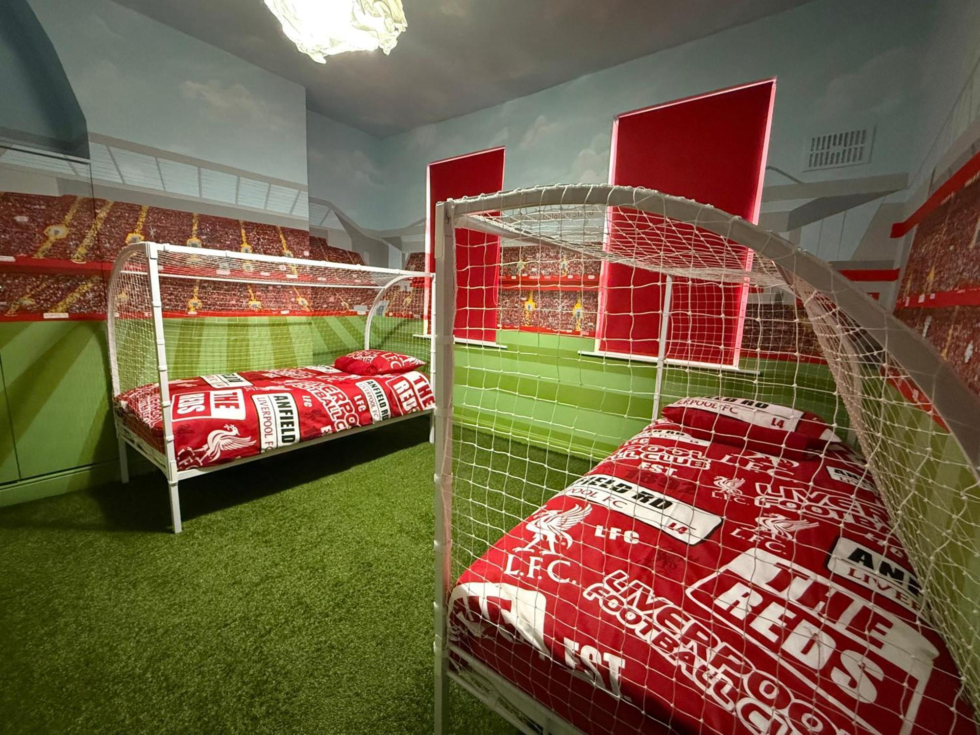 Anfield Abode - Entire Lfc Themed House Liverpool Exterior foto