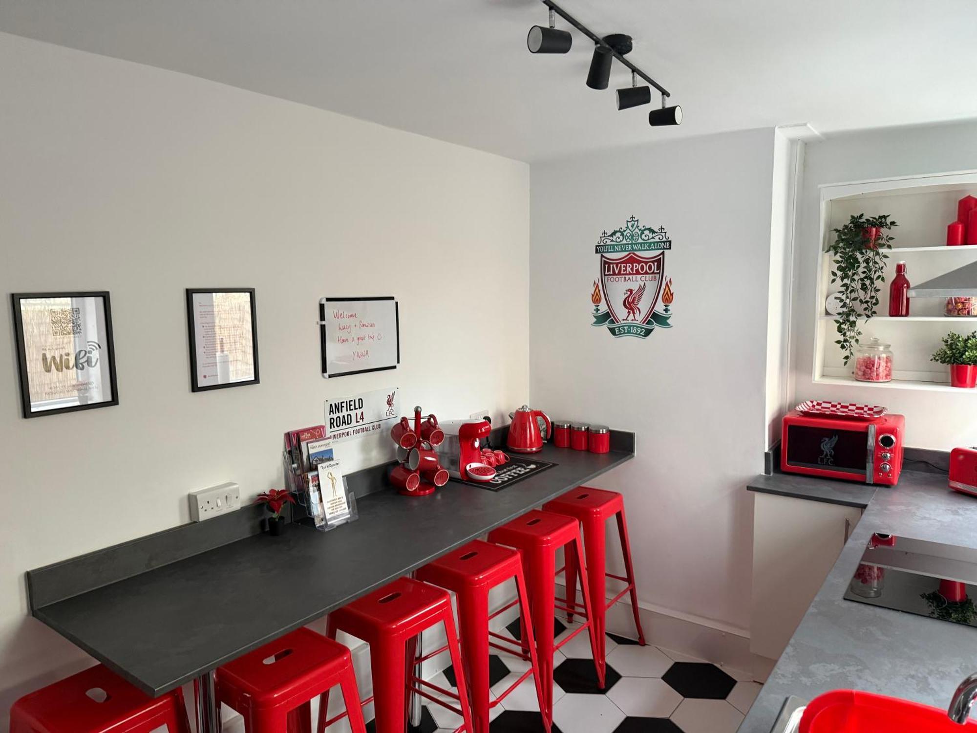 Anfield Abode - Entire Lfc Themed House Liverpool Exterior foto