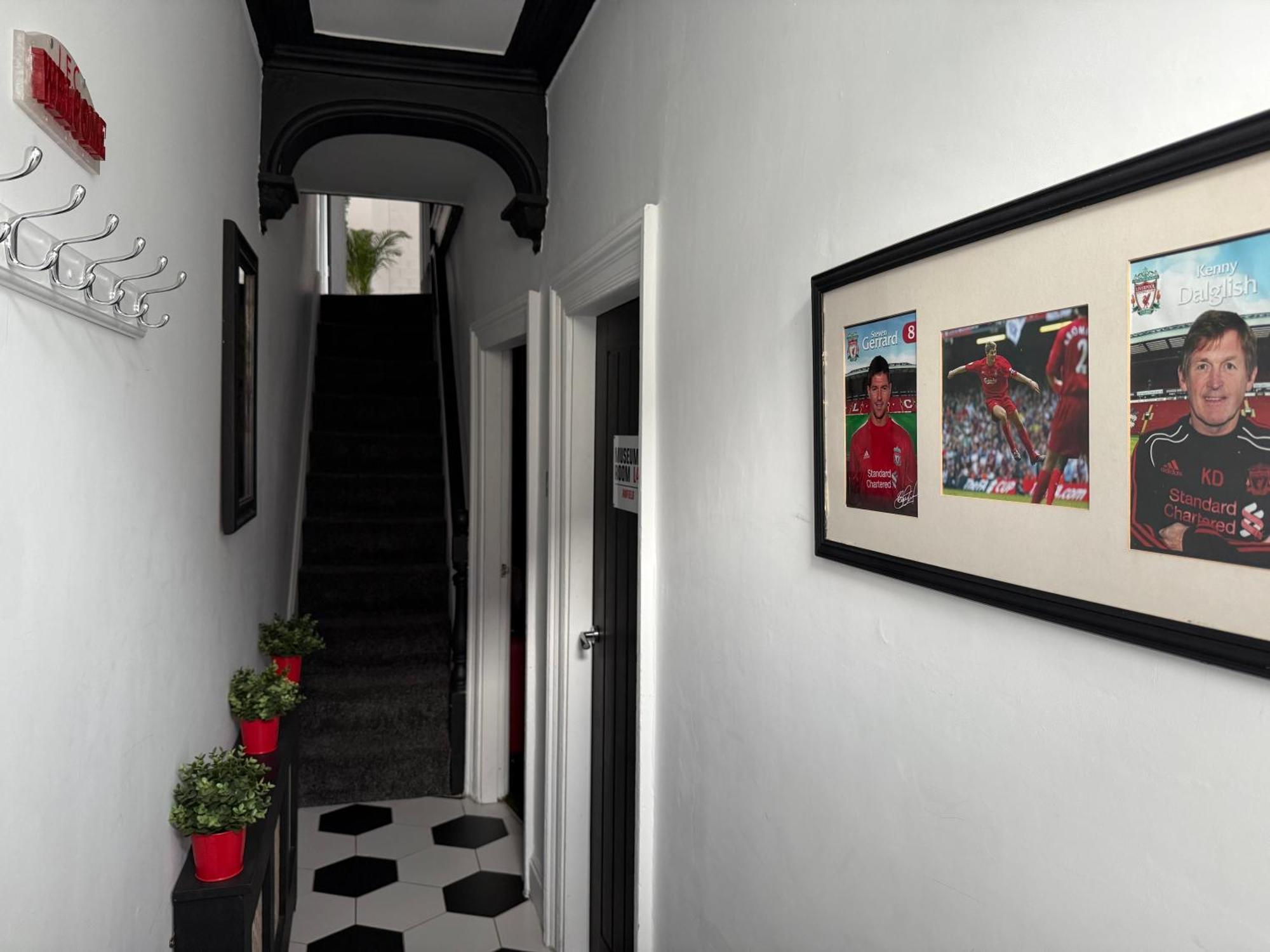 Anfield Abode - Entire Lfc Themed House Liverpool Exterior foto