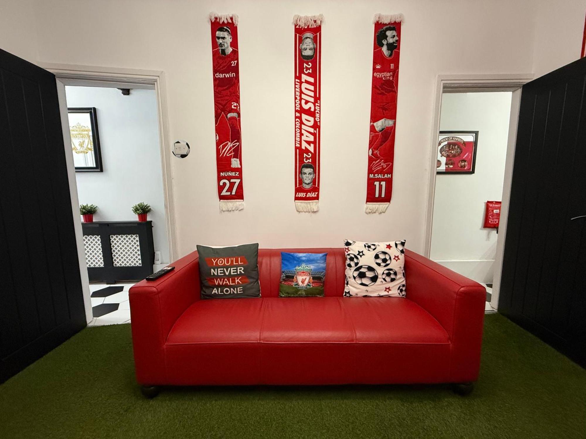 Anfield Abode - Entire Lfc Themed House Liverpool Exterior foto